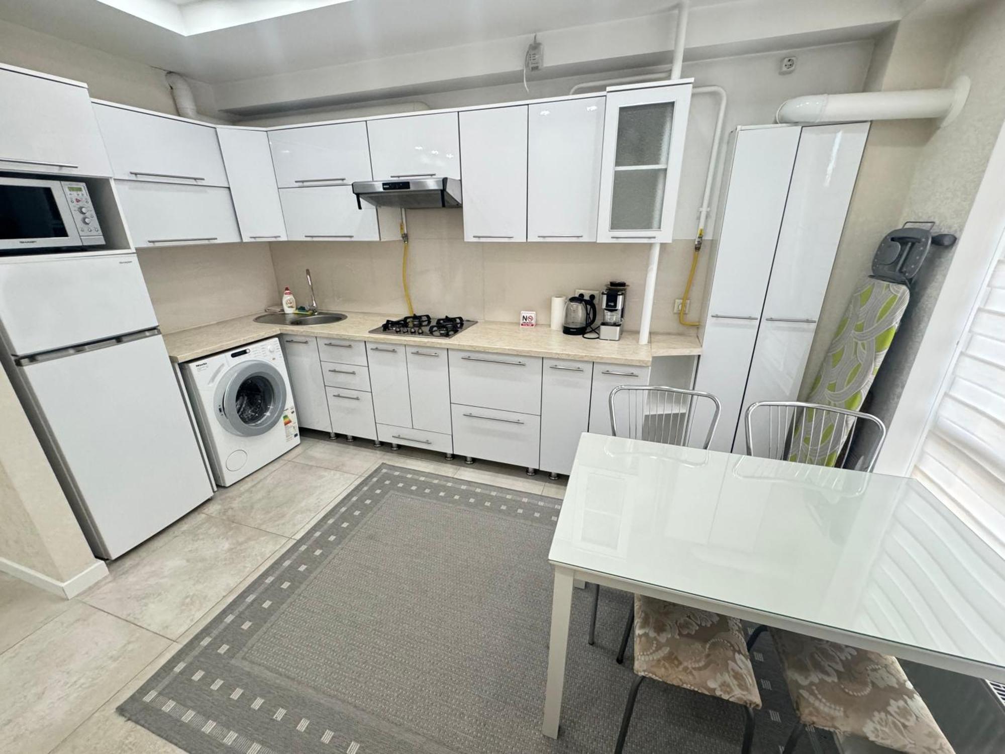 New Lux Apartment In Chişinău Eksteriør billede