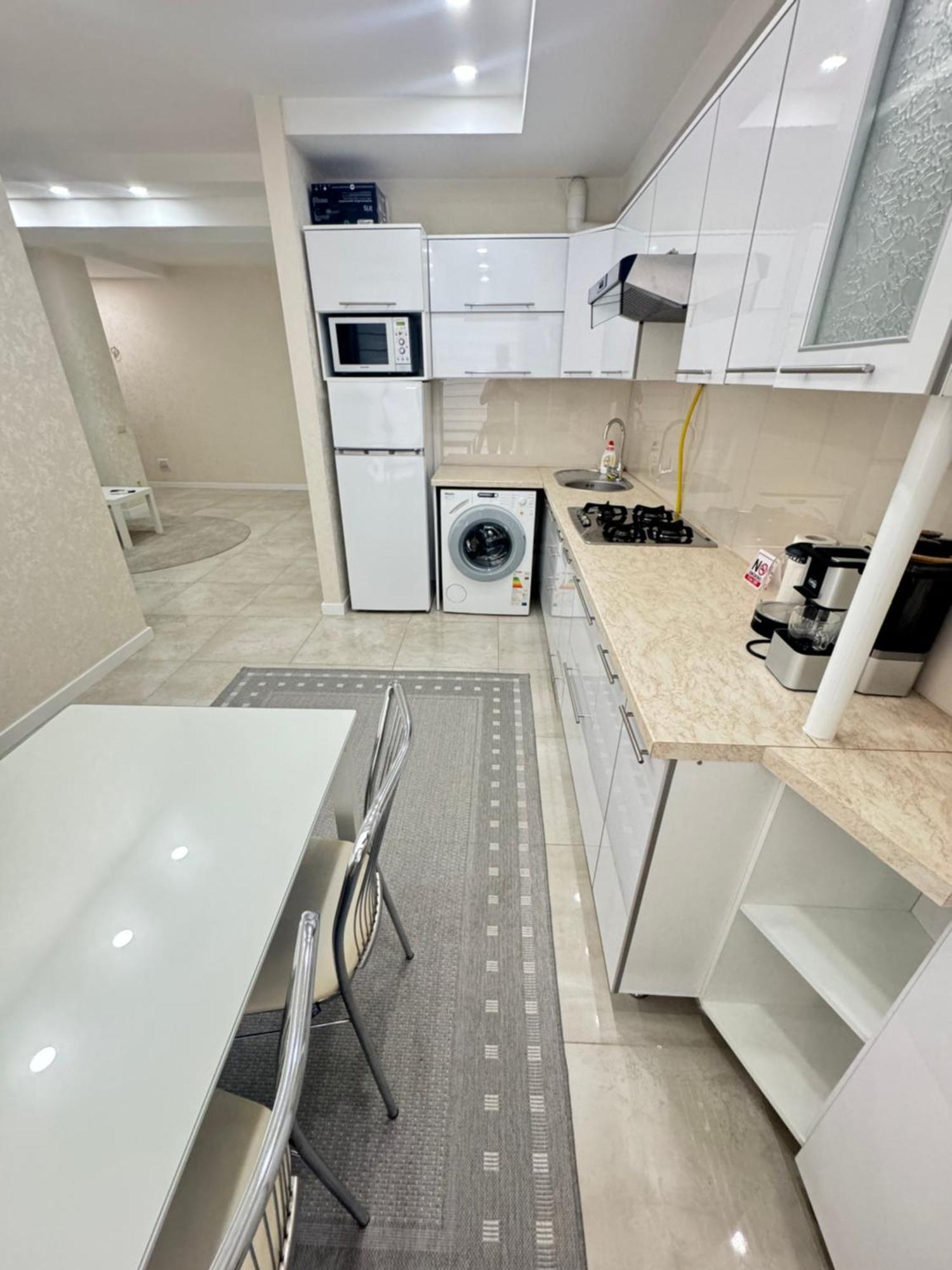 New Lux Apartment In Chişinău Eksteriør billede