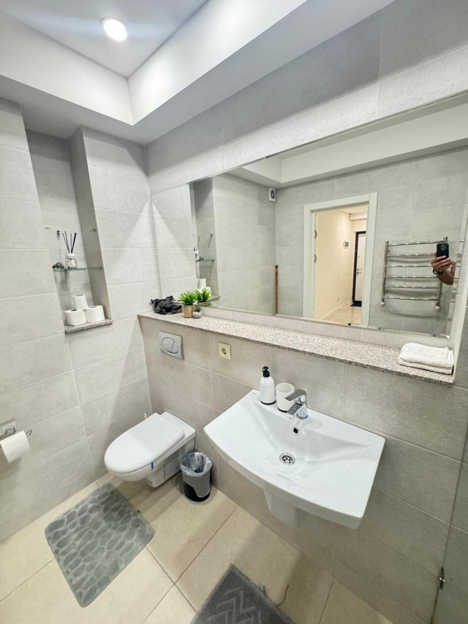 New Lux Apartment In Chişinău Eksteriør billede